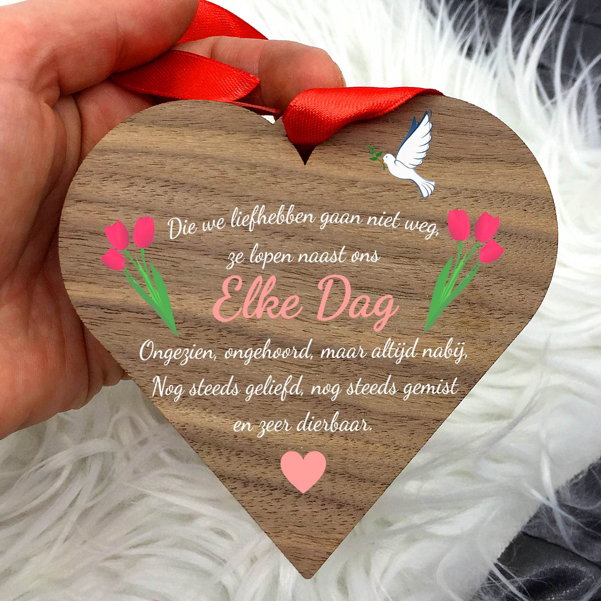 Elke dag...  Hart van walnoot hout