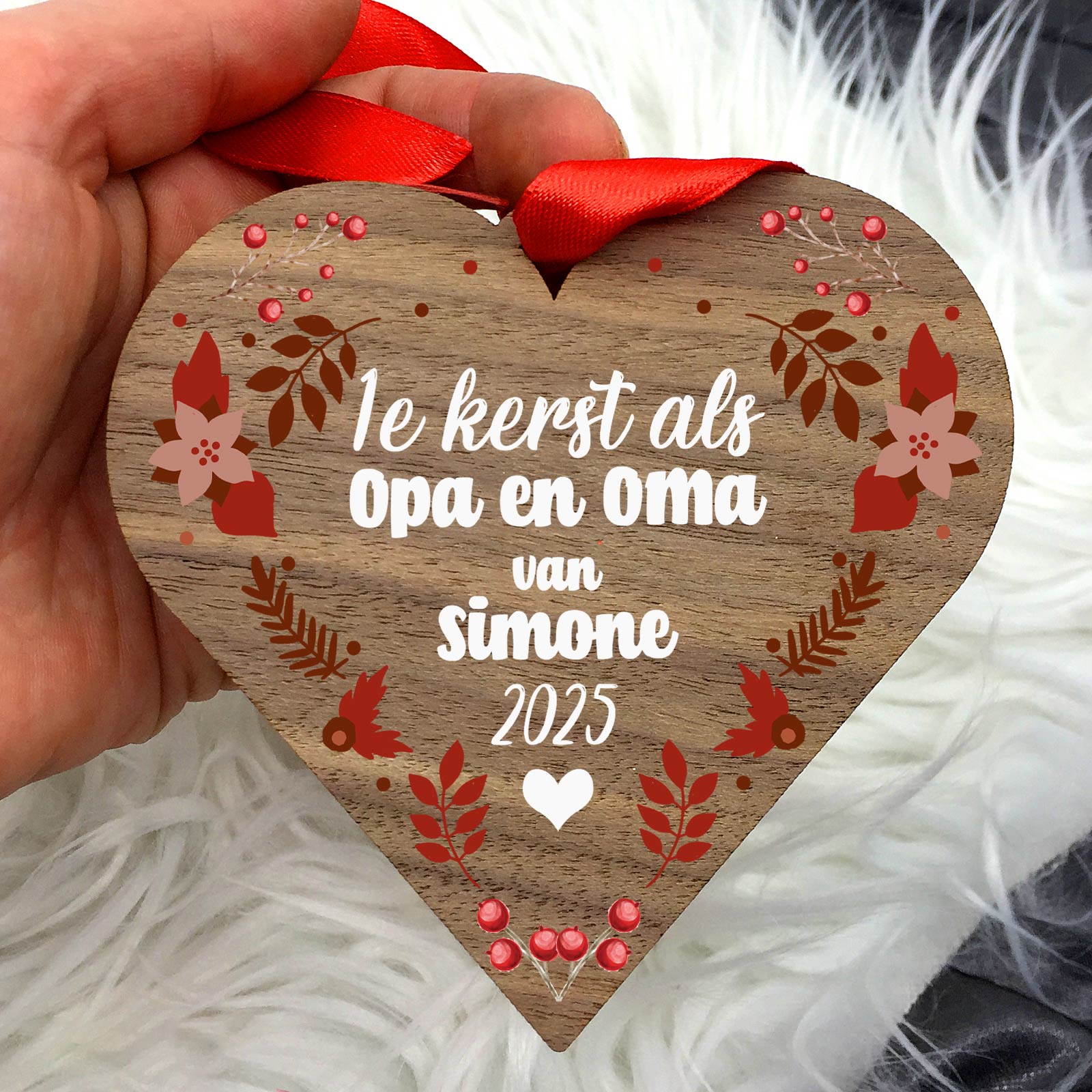 1e kerst als Opa en Oma - Hart van walnoot hout