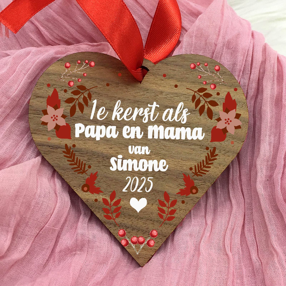 1e kerst als papa en mama - Hart van walnoot hout - Bella Mia