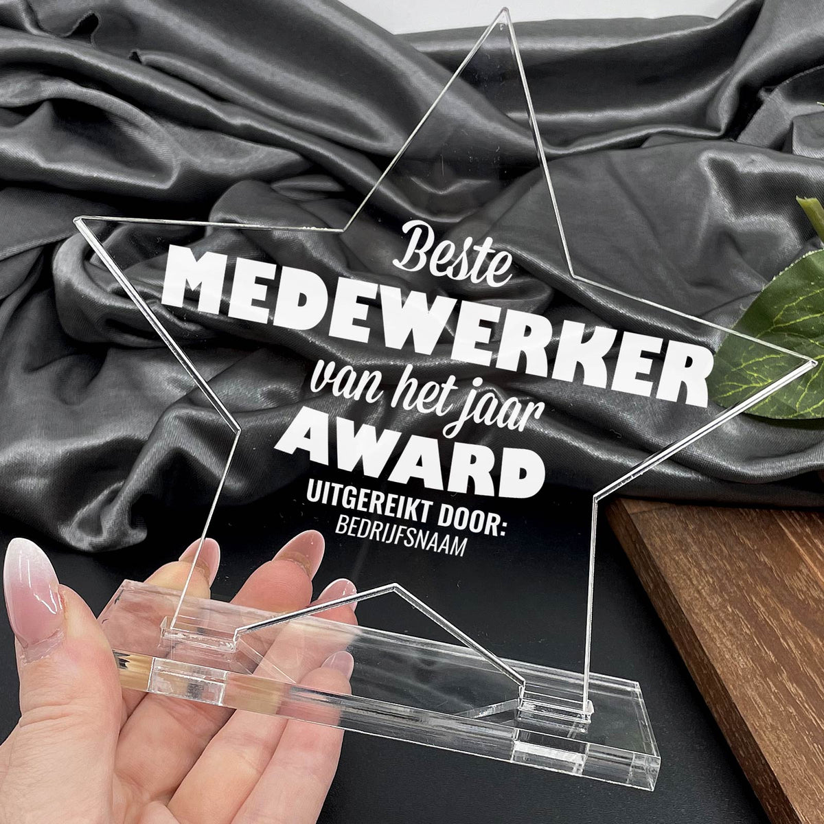 Beste Medewerker Van Het Jaar Award - Bella Mia