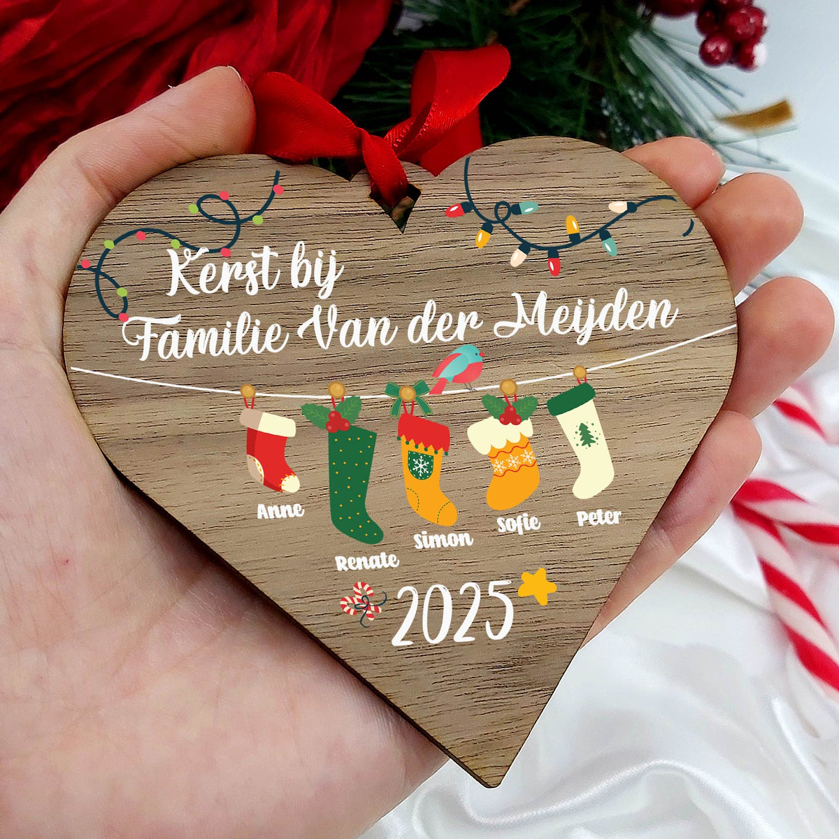 Familie Kerstsokken - Kerstbal van walnoot hout - Bella Mia