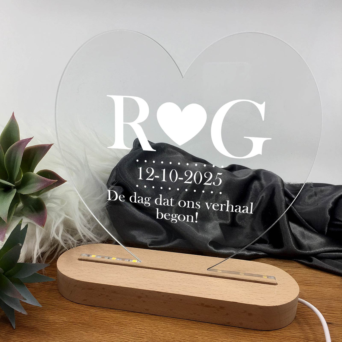 Hart Ledlamp met Initialen en datum - Bella Mia