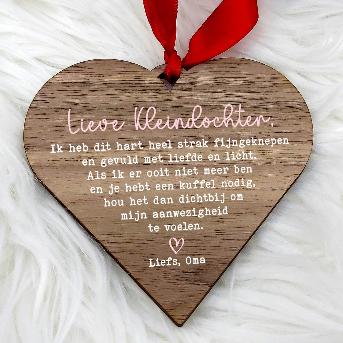 Heel strak fijngeknepen... - Hart van walnoot hout - Bella Mia