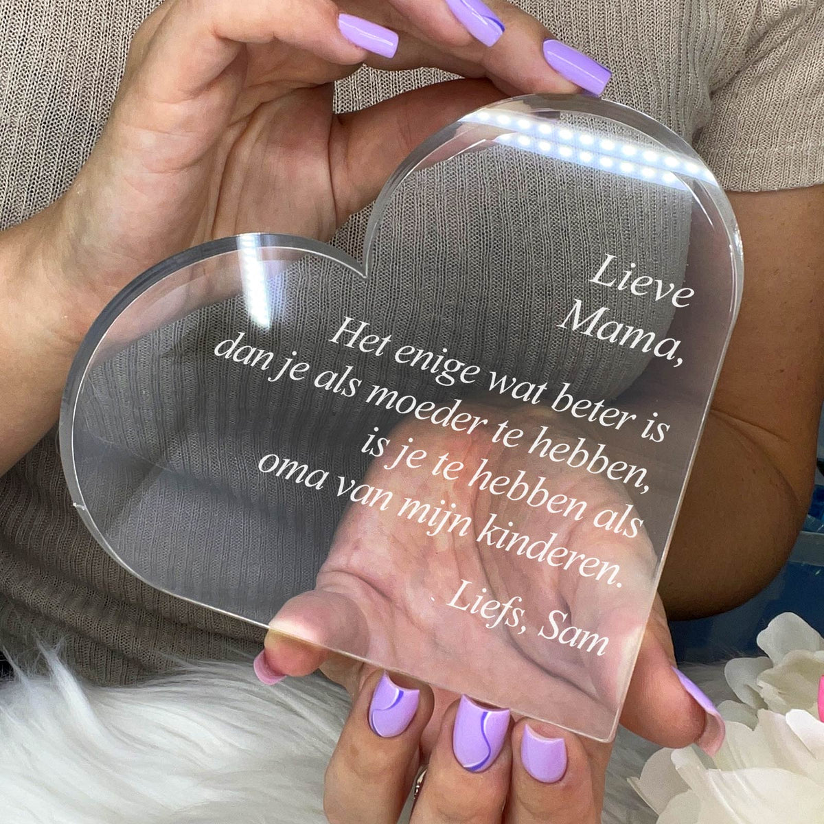 Het Enige Wat Beter Is Dan Je Als Moeder Te Hebben - Oma Hart van Plexi Glas - Bella Mia