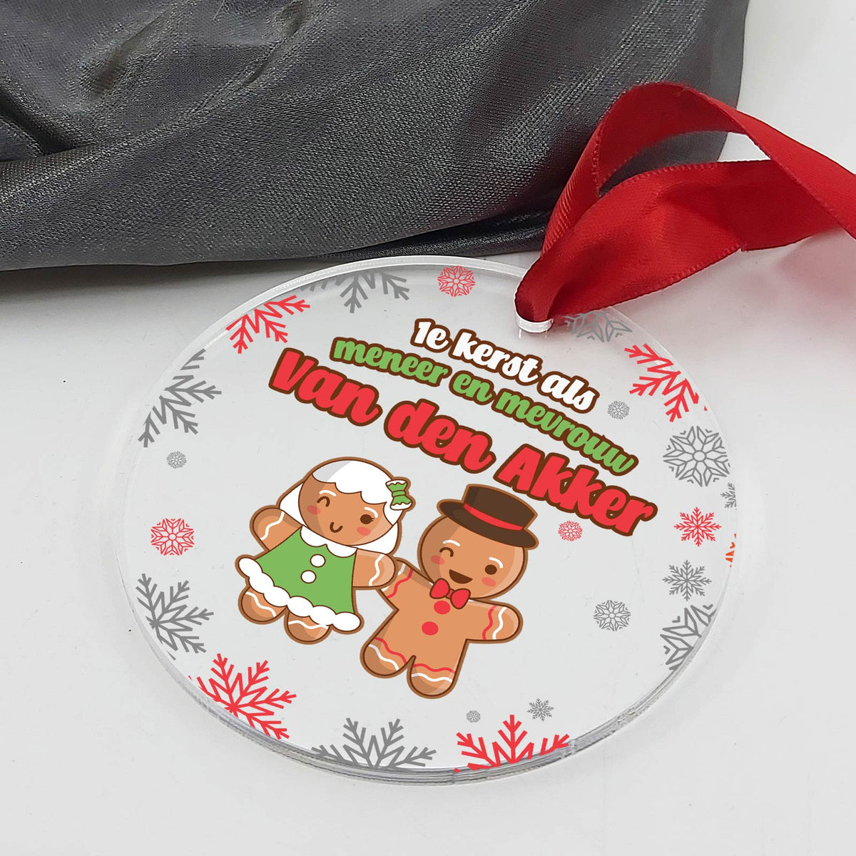 Kerstkoekjes: 1e kerst Getrouwd! - Plexiglas Kerstbal