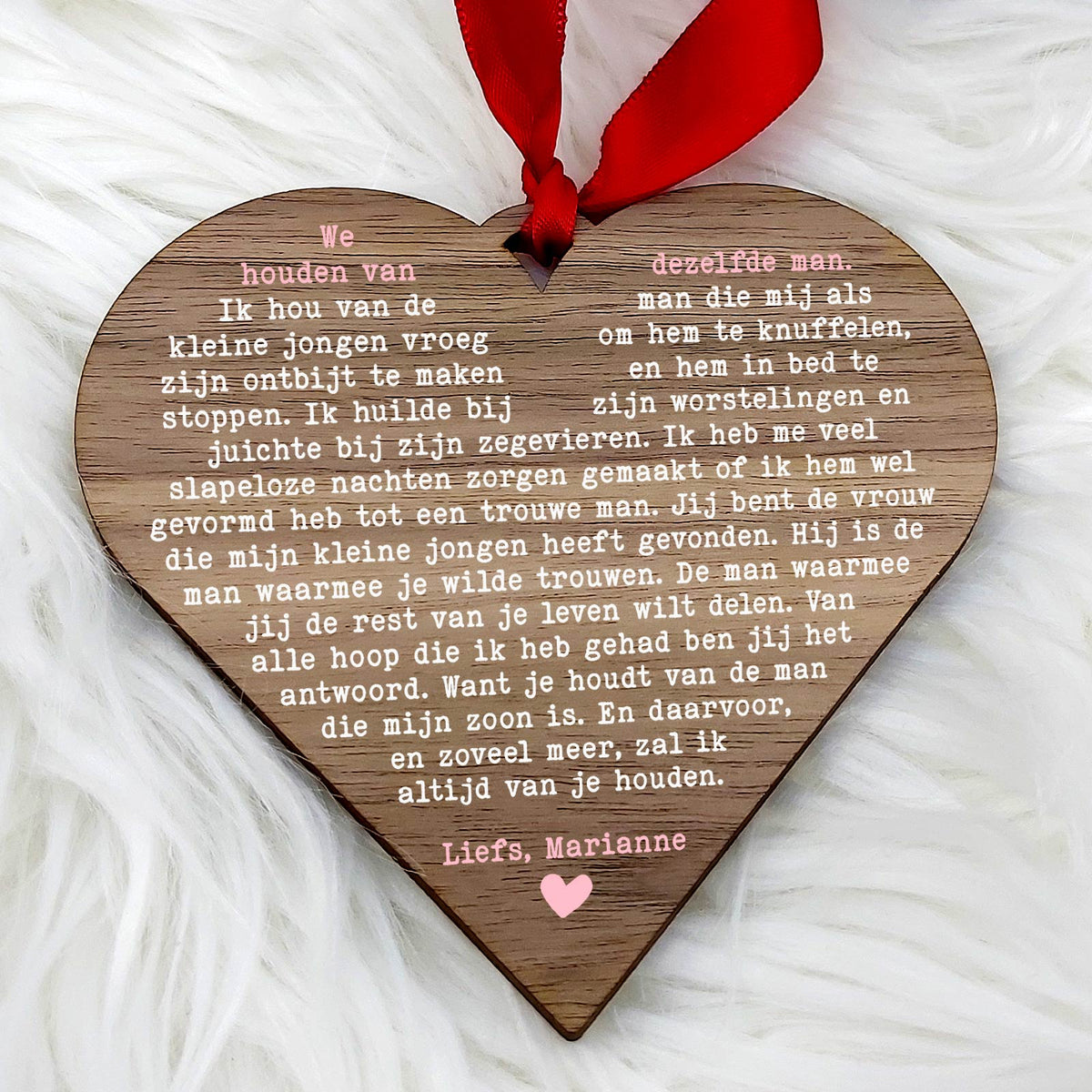 Schoonmoeder en Schoondochter - Hart van walnoot hout - Bella Mia