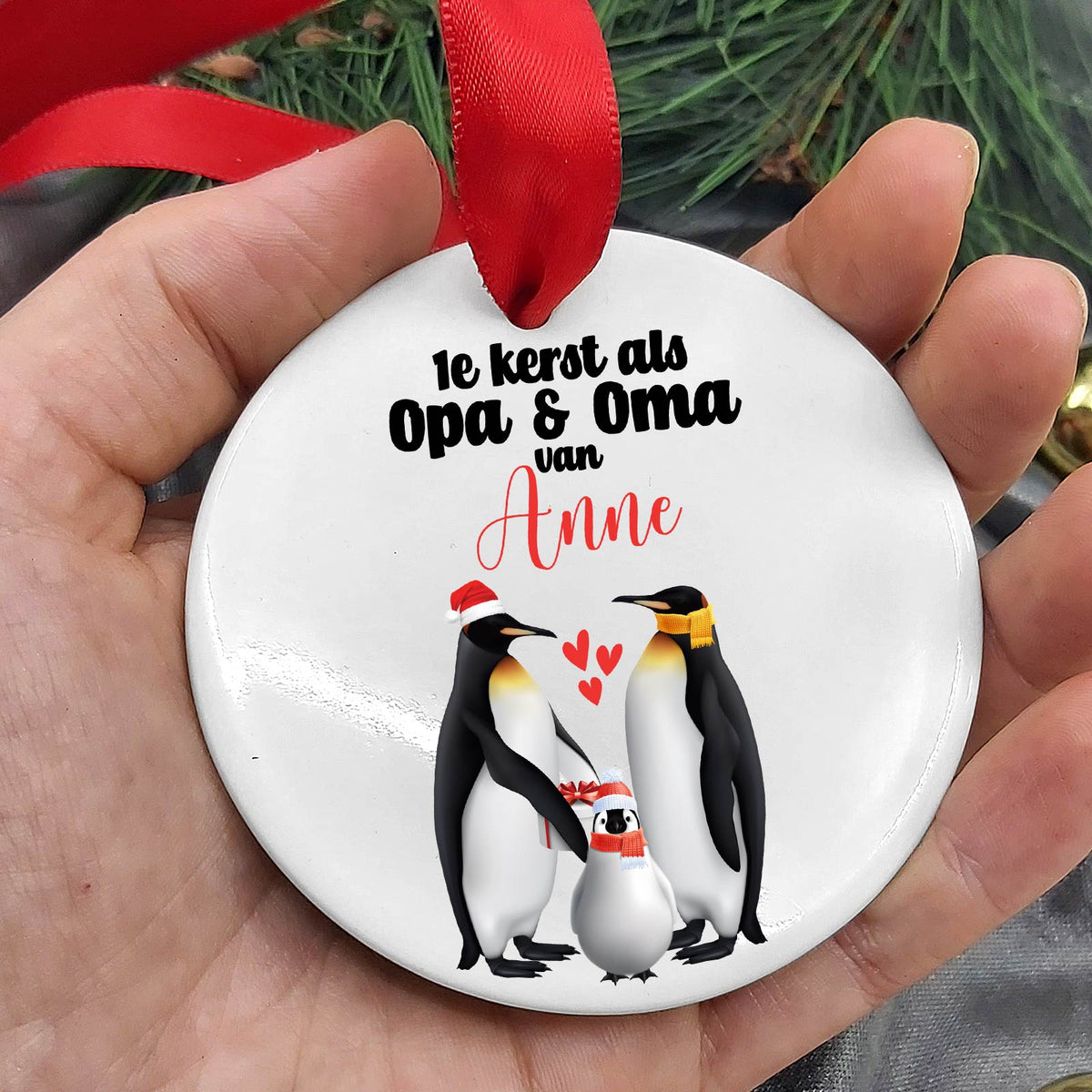 1e kerst als opa en oma - Keramische Kerstbal - Bella Mia