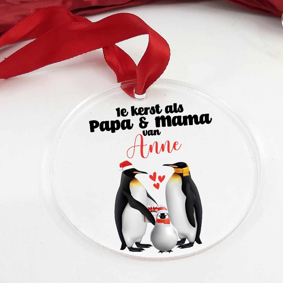 1e kerst als papa en mama - Plexiglas Kerstbal - Bella Mia