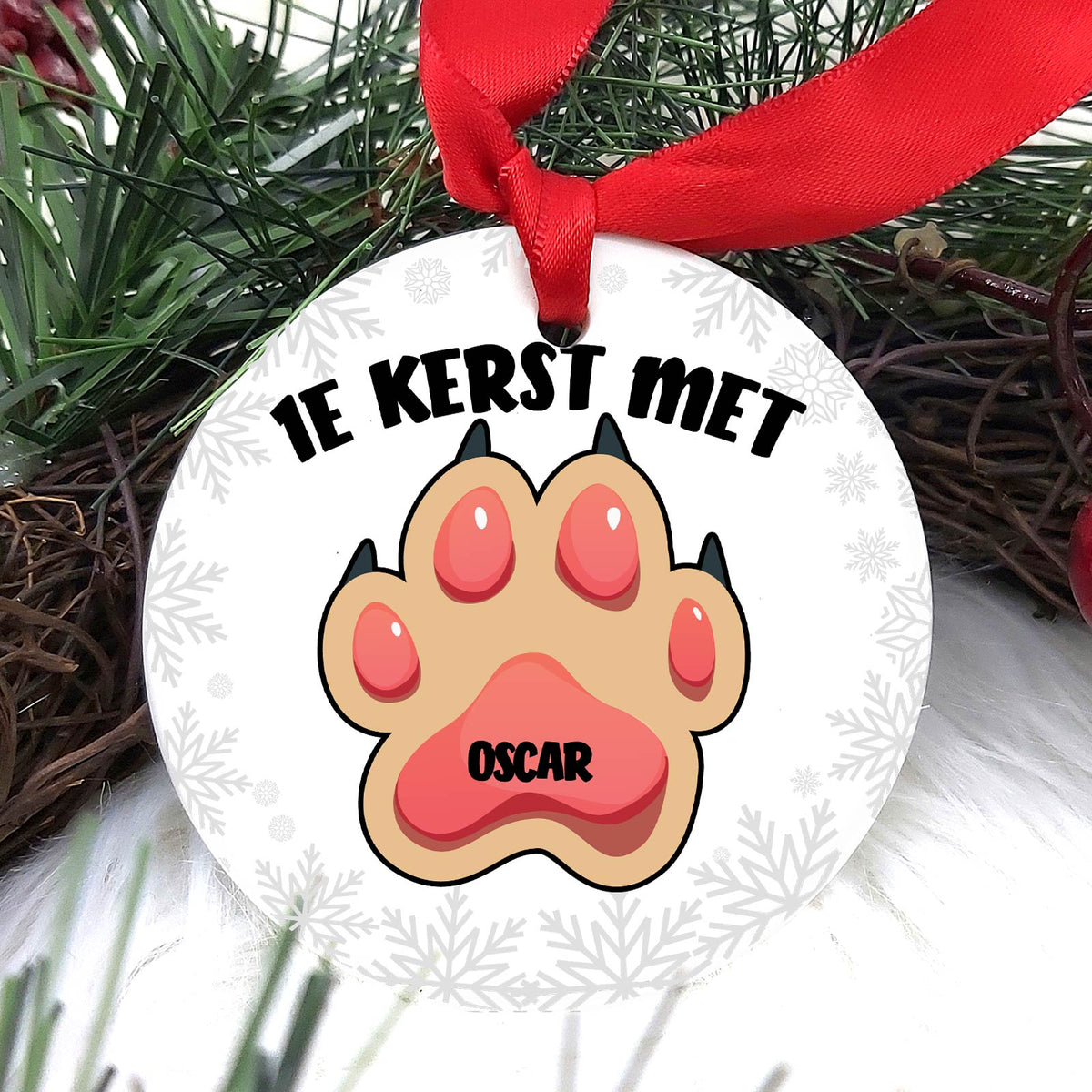 1e kerst met de hond! - Keramische Kerstbal - Bella Mia
