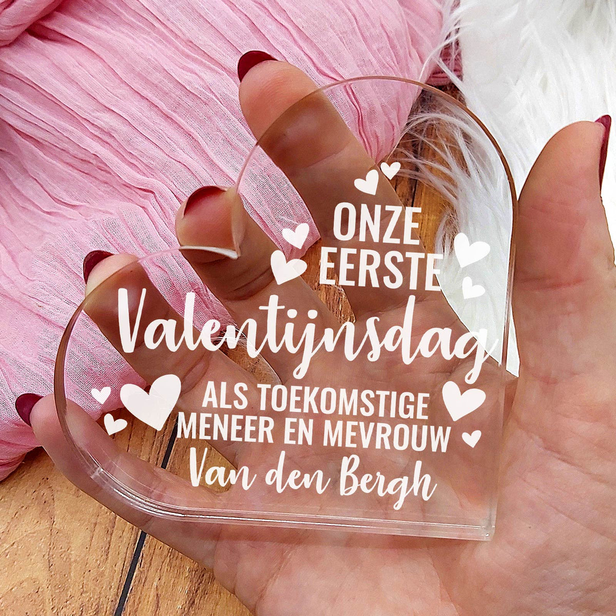 1e Valentijnsdag Als Verloofden Hart van Plexi Glas - Bella Mia