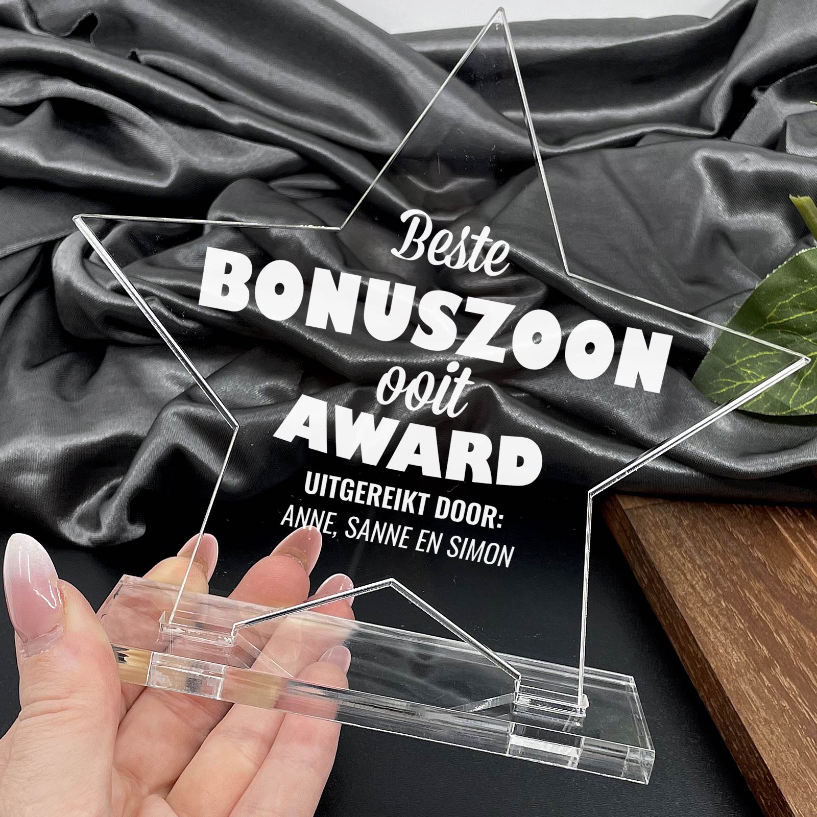 Beste Bonuszoon Ooit Award - Bella Mia