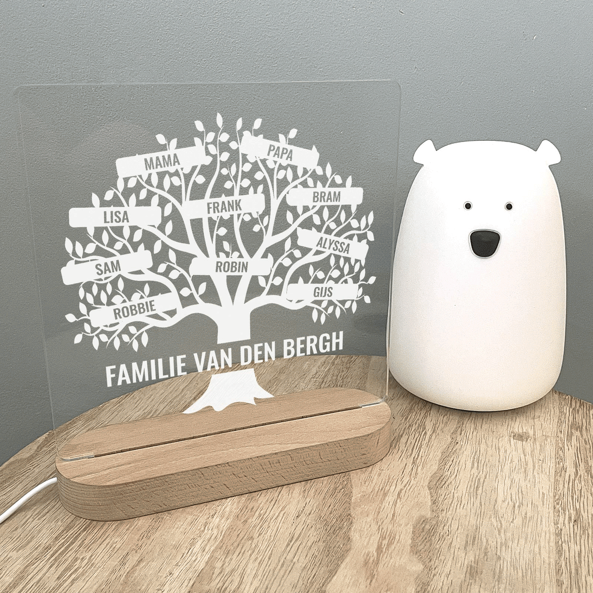 Boom met Namen van de hele Familie Ledlamp - Bella Mia