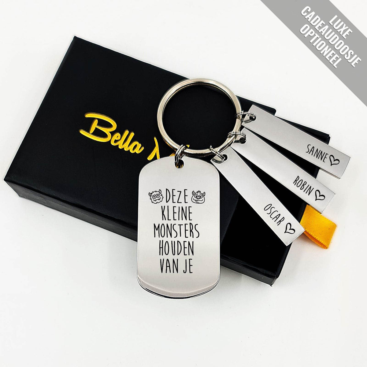 Deze Kleine Monsters Houden Van je Ovale Sleutelhanger - Bella Mia
