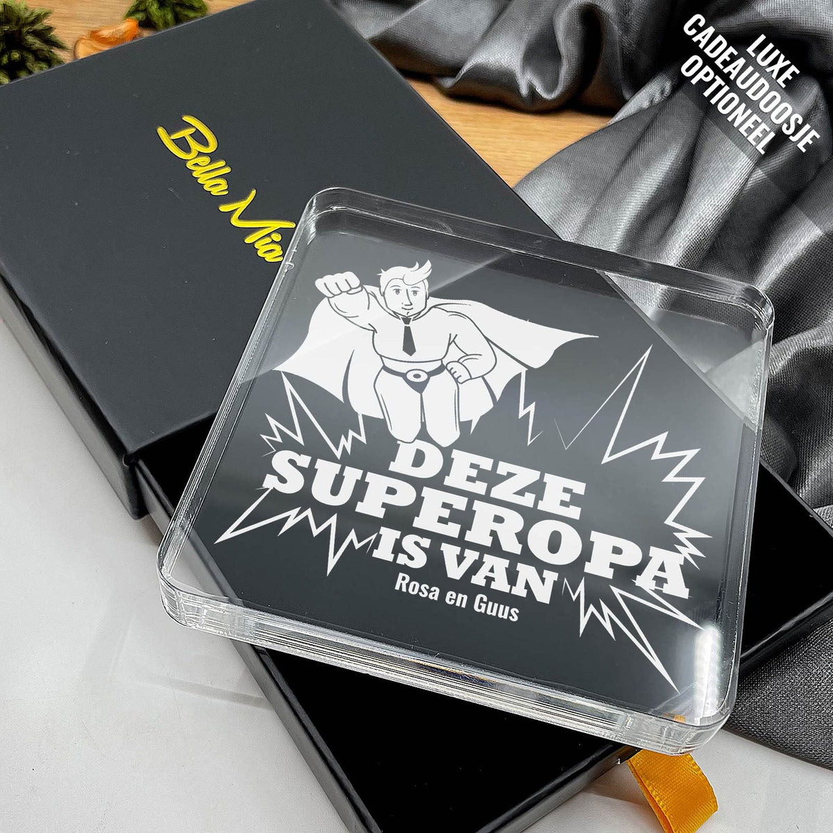 Deze Superopa is van Plexi Glas Cadeau - Bella Mia