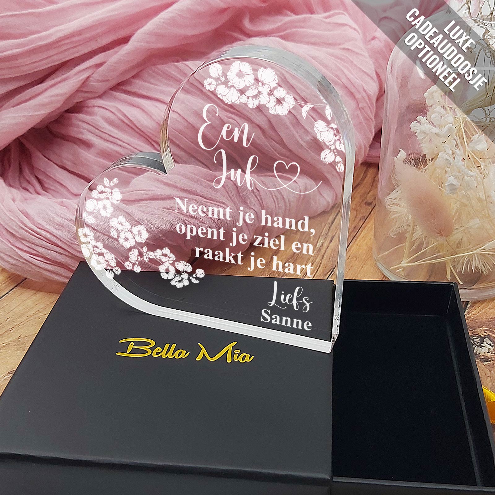 Een Juf Raakt Je Hart - Hart van Plexi Glas - Bella Mia