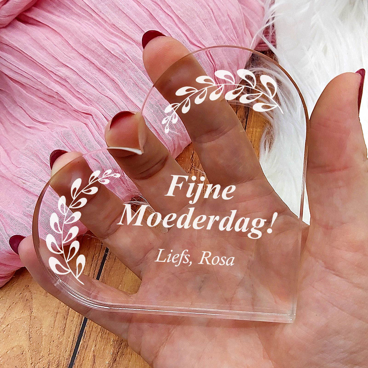 Fijne Moederdag Hart van Plexi Glas - Bella Mia