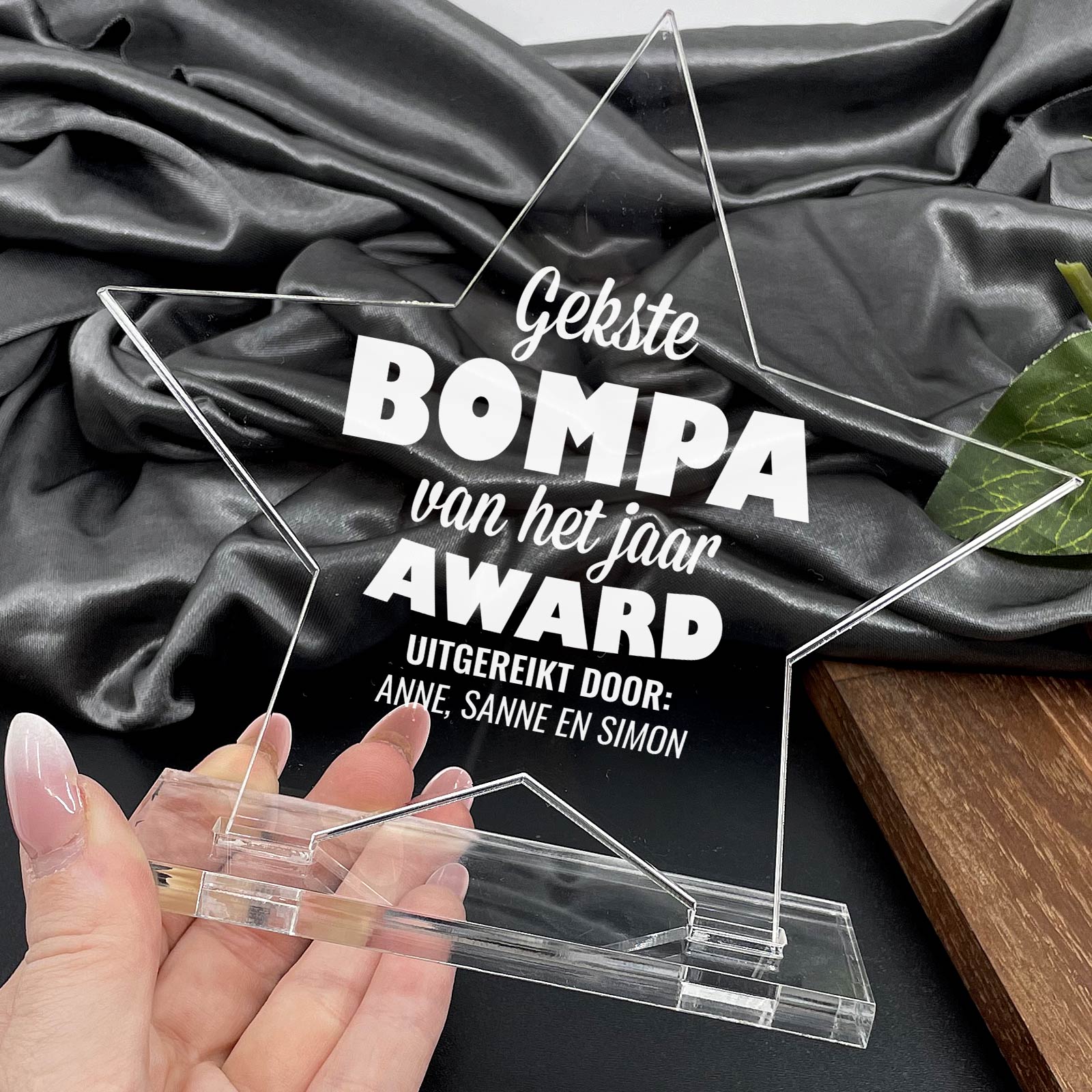 Gekste Bompa Van Het Jaar Award - Bella Mia