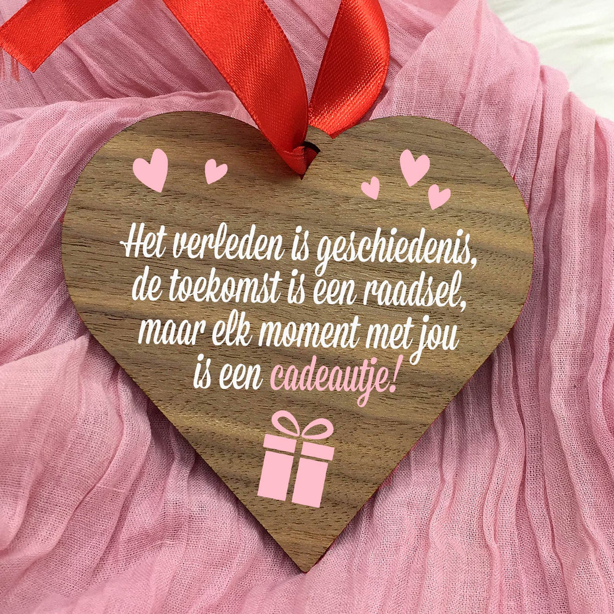 Het verleden is geschiedenis - Hart van walnoot hout - Bella Mia