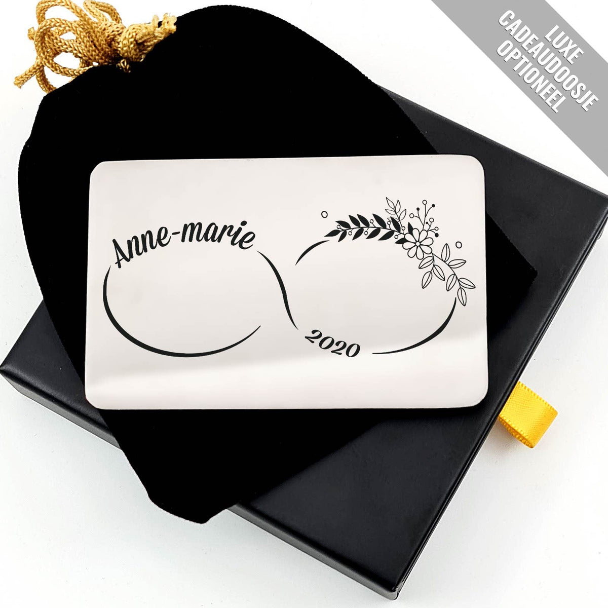 Infinity 1 Naam En Jaartal Stalen Kaartje - Bella Mia