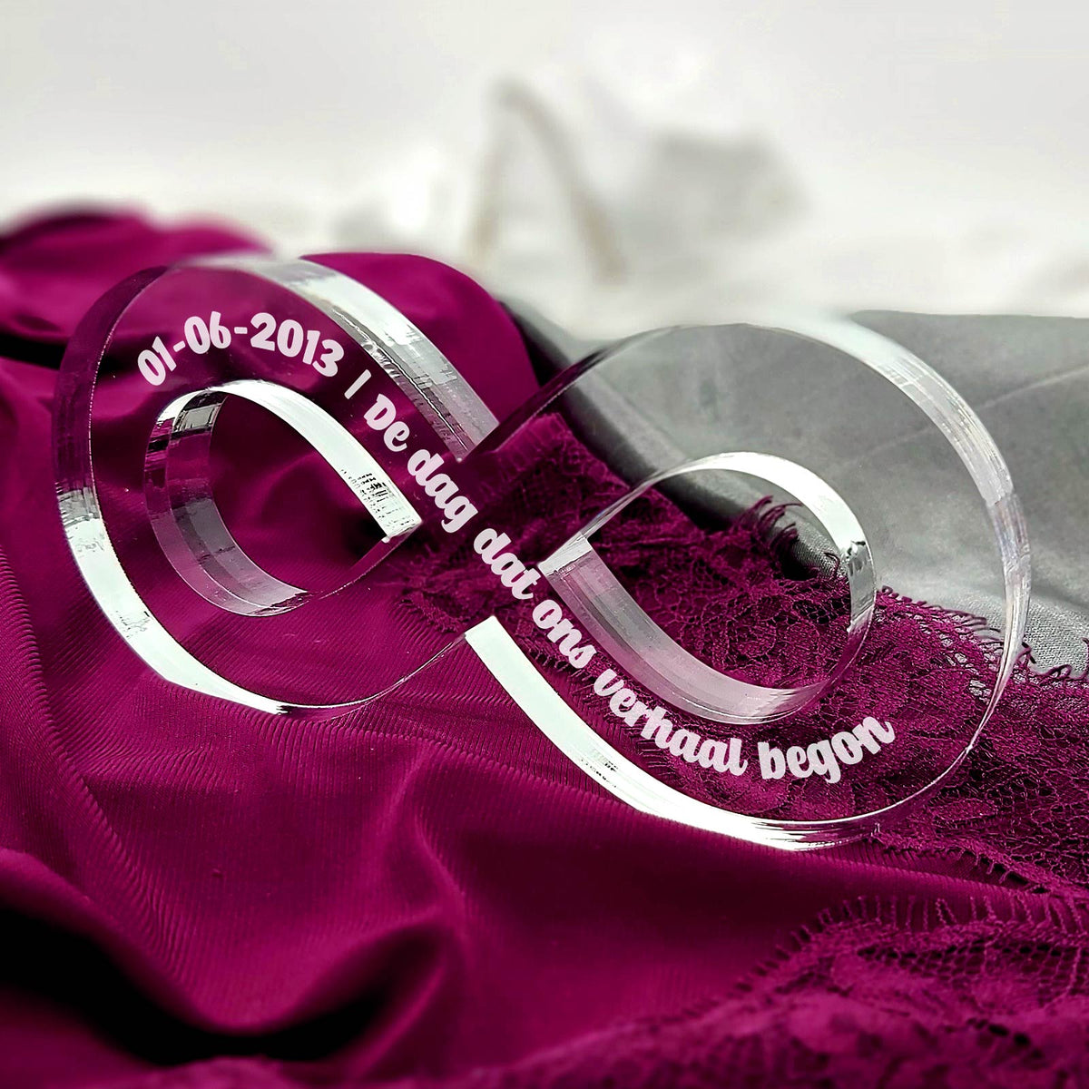 Infinity Teken Met Eigen Tekst Op Plexiglas - Bella Mia