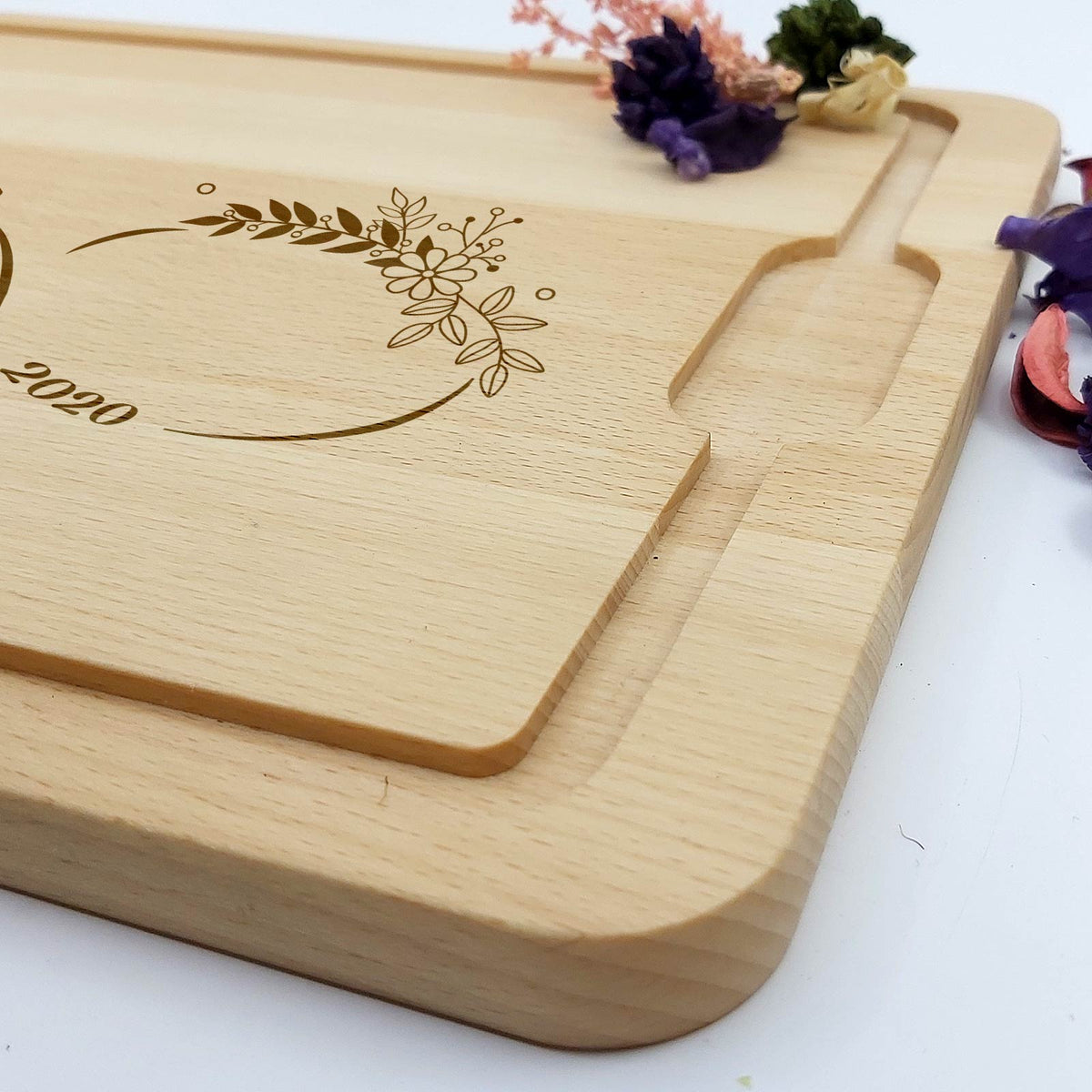 Infinity Teken Met Naam En Jaartal Snijplank - Bella Mia