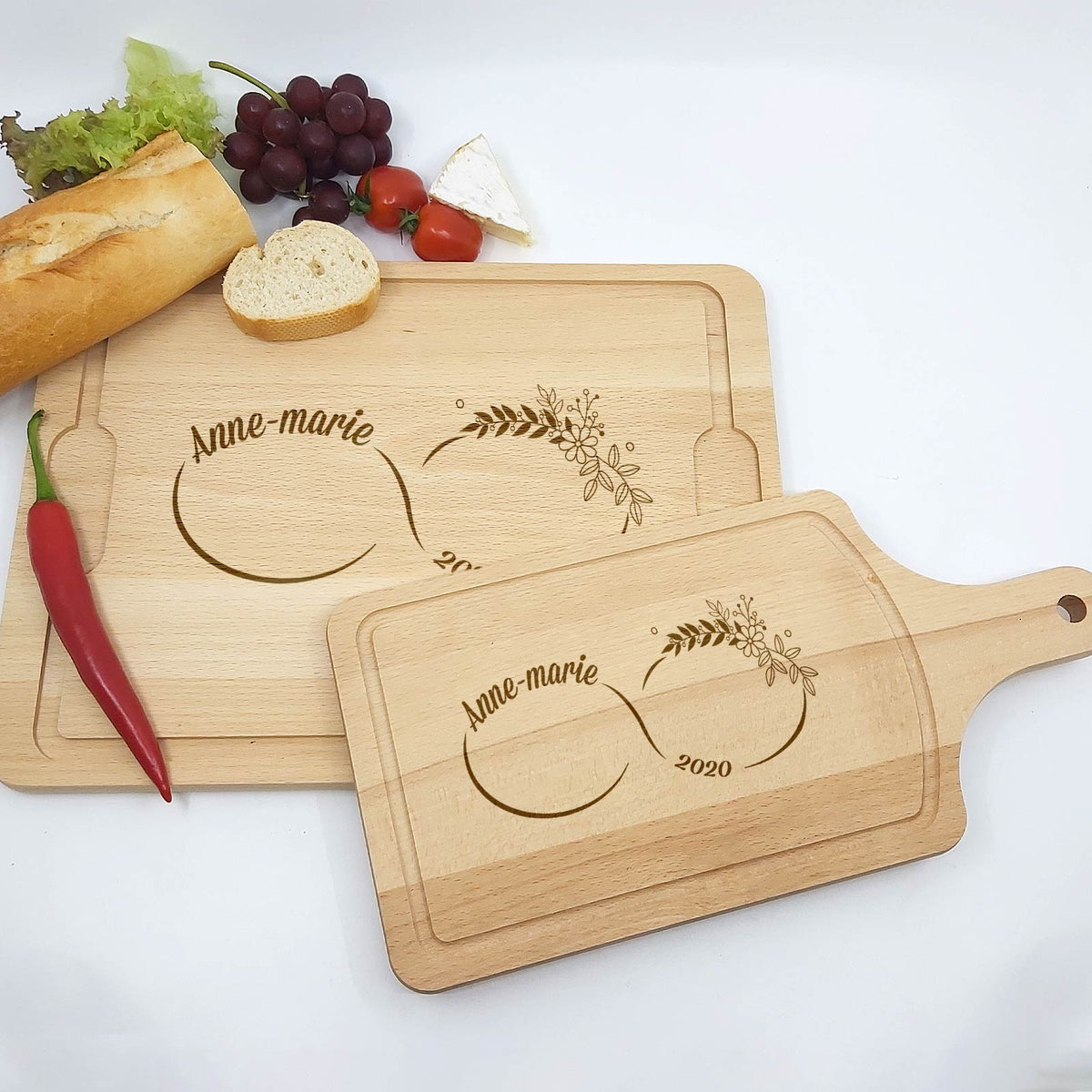 Infinity Teken Met Naam En Jaartal Snijplank - Bella Mia