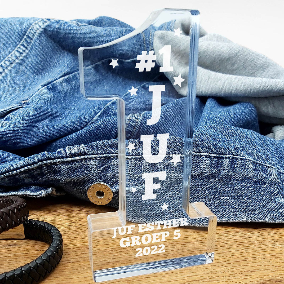 Juf #1 Award! - Bella Mia