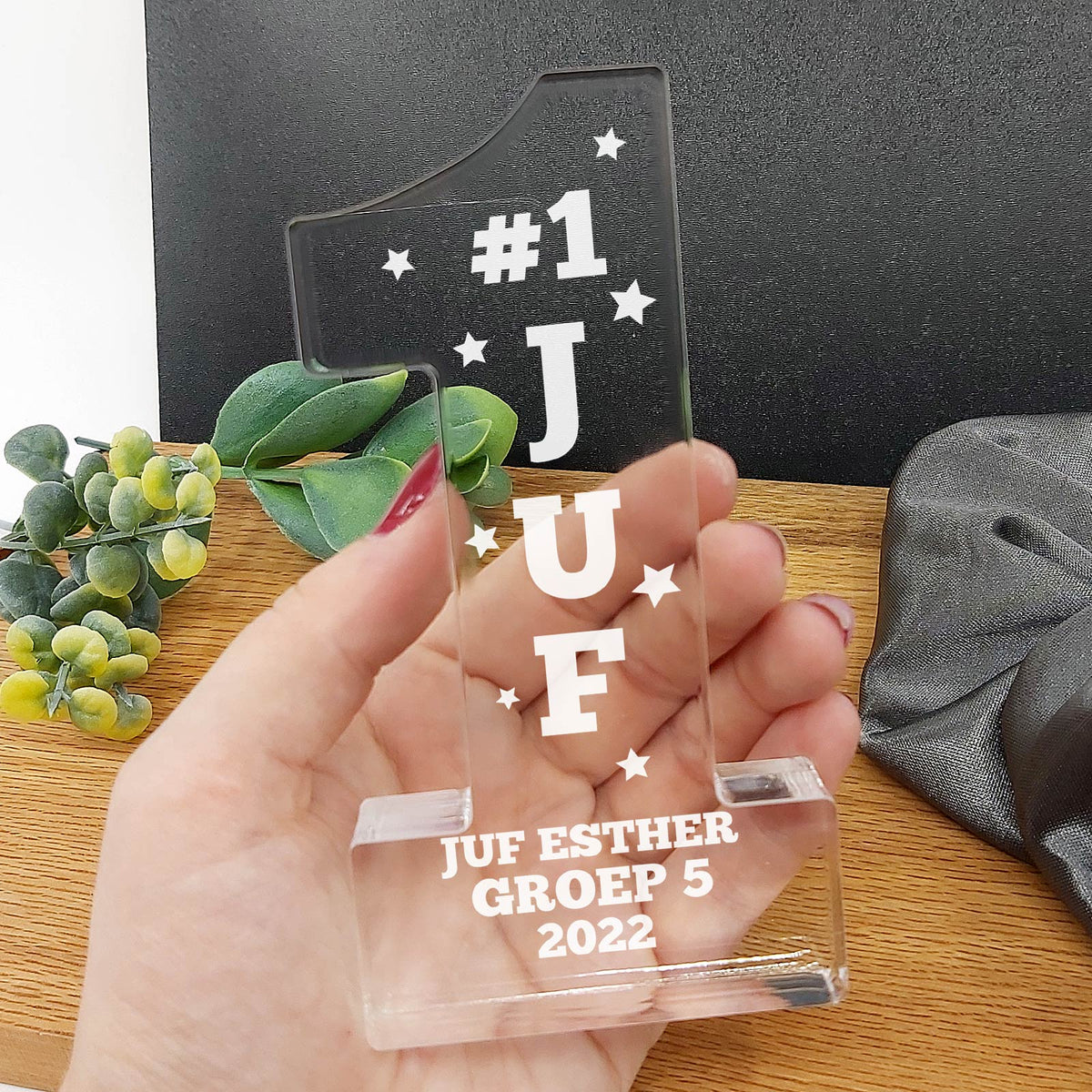 Juf #1 Award! - Bella Mia