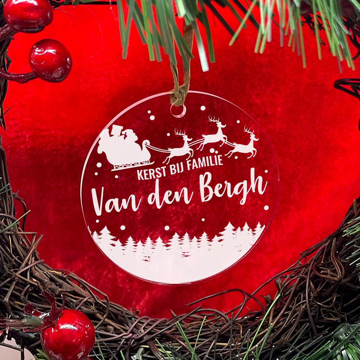 Kerst Bij Familie... Plexiglas Kerstbal - Bella Mia