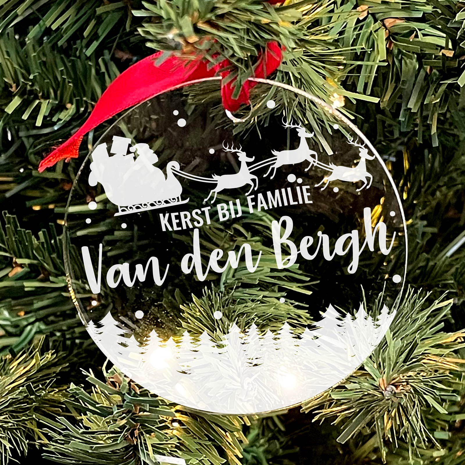 Kerst Bij Familie... Plexiglas Kerstbal - Bella Mia