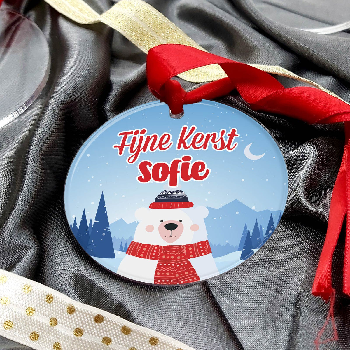 Kerst ijsbeer met eigen naam Plexiglas Kerstbal - Bella Mia