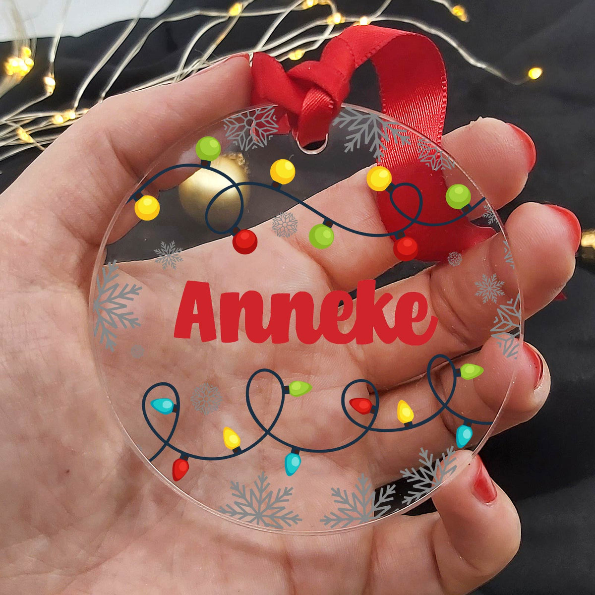 Kerstlampjes met eigen naam Plexiglas Kerstbal - Bella Mia