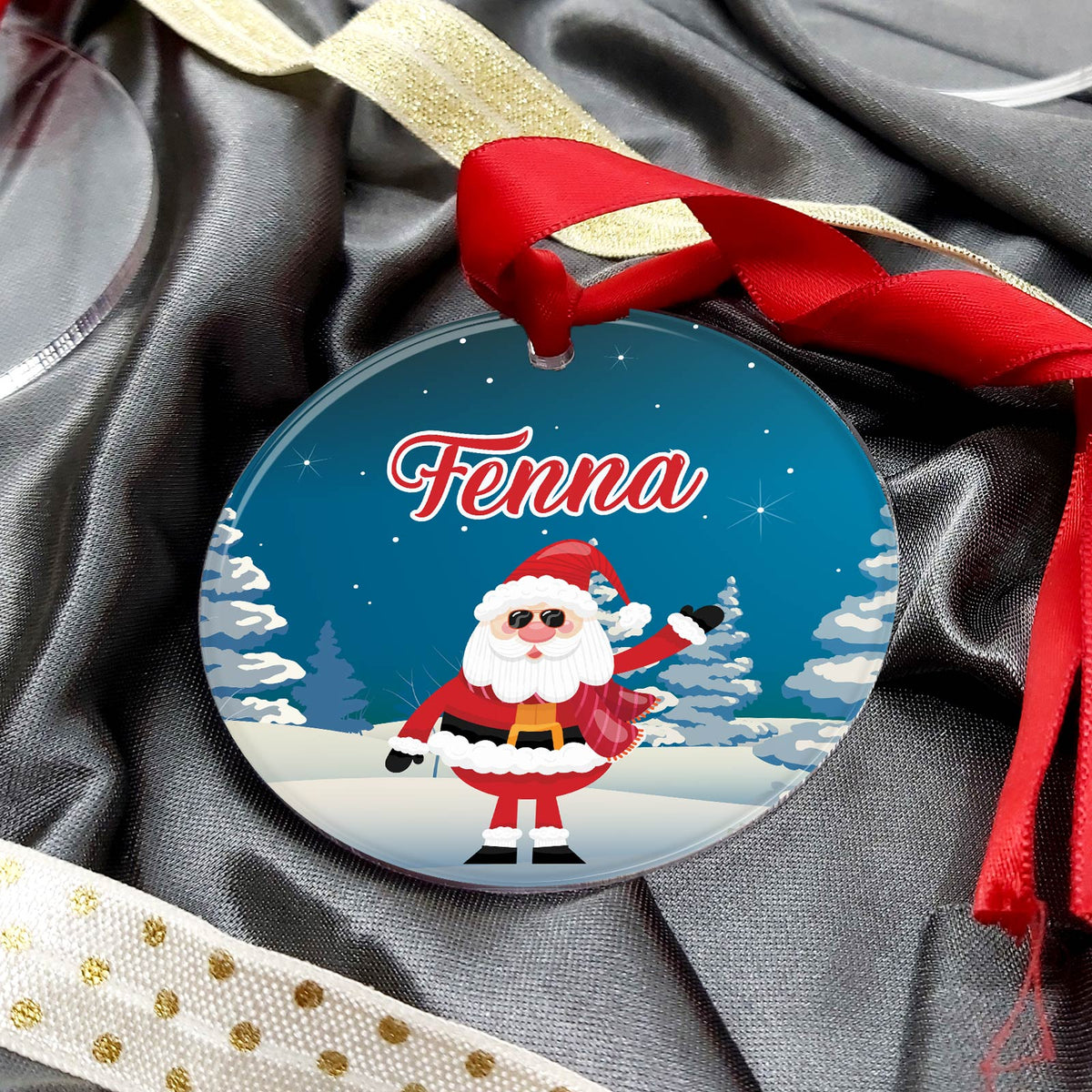 Kerstman met eigen naam Keramische Kerstbal - Bella Mia