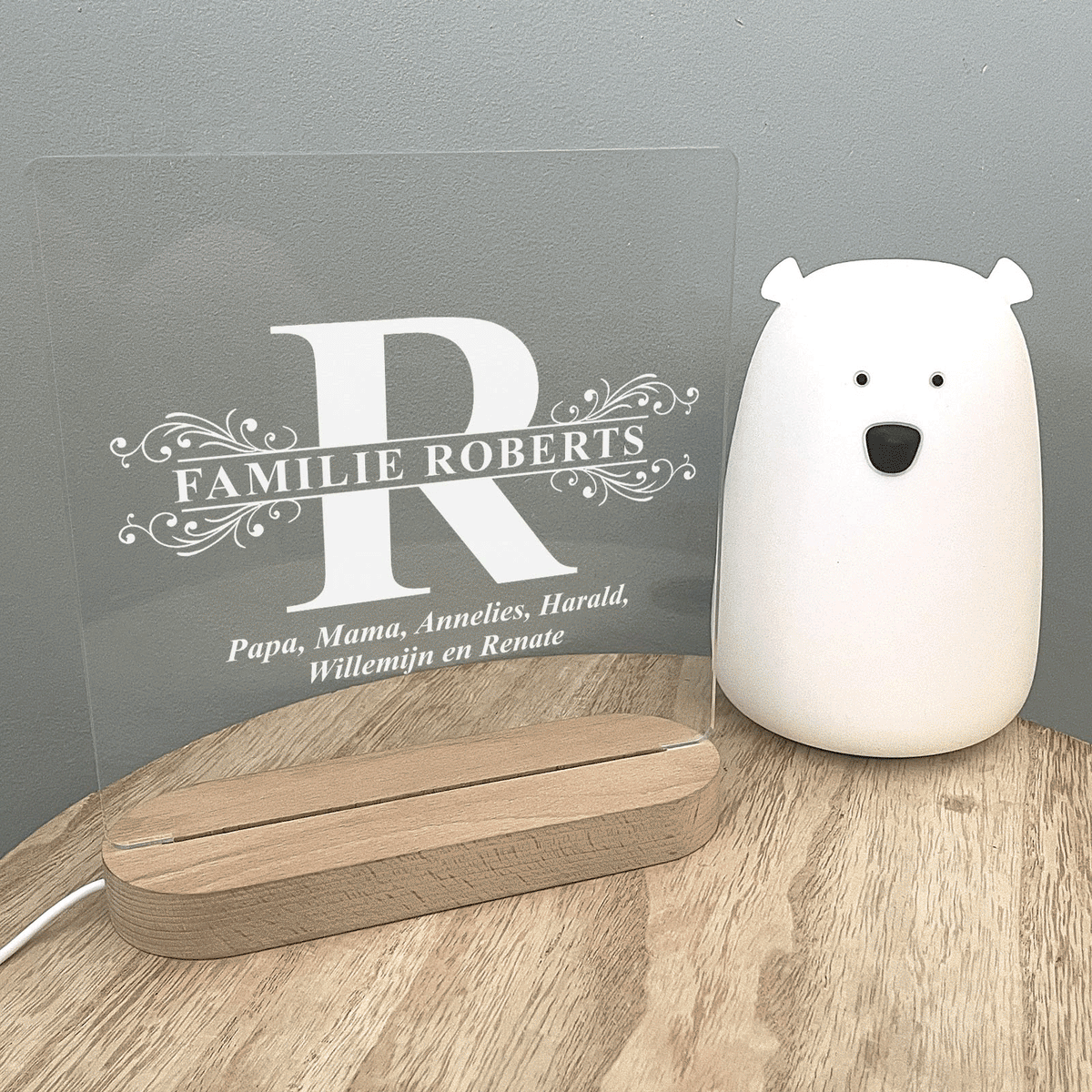 Lampje met namen en Initiaal - Bella Mia