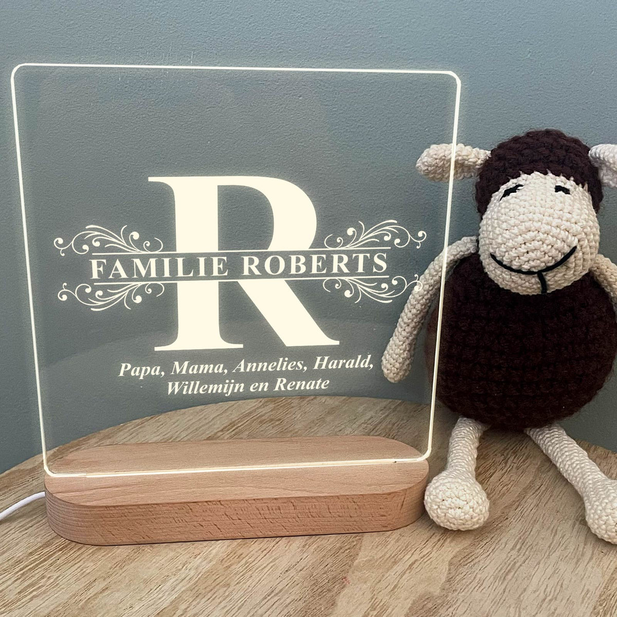 Lampje met namen en Initiaal - Bella Mia