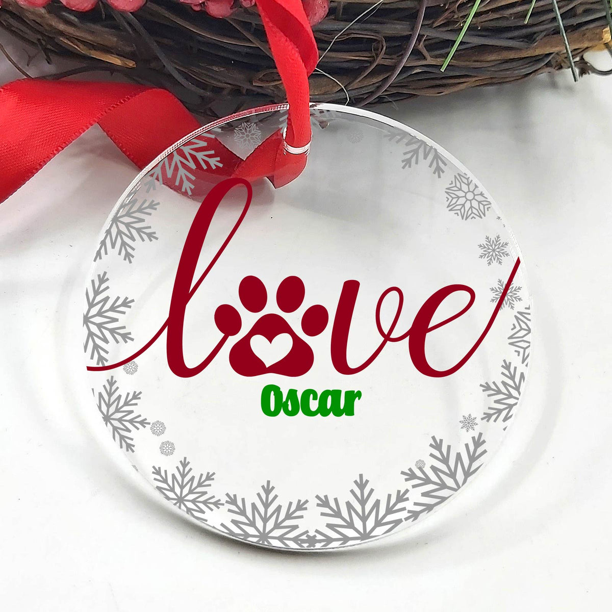 Liefde heeft 4 pootjes - Plexiglas Kerstbal - Bella Mia