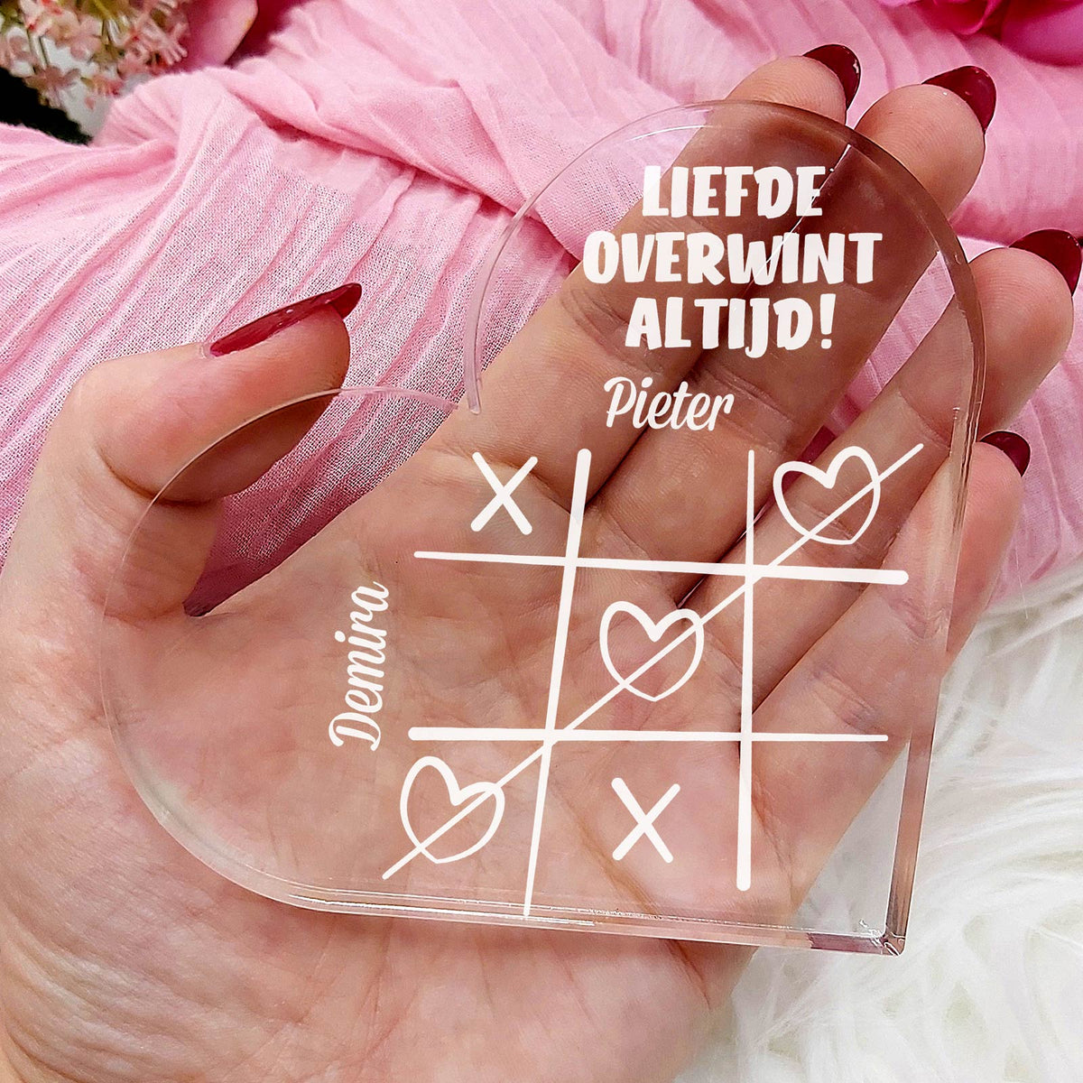 Liefde Overwint Altijd Hart van Plexi Glas - Bella Mia