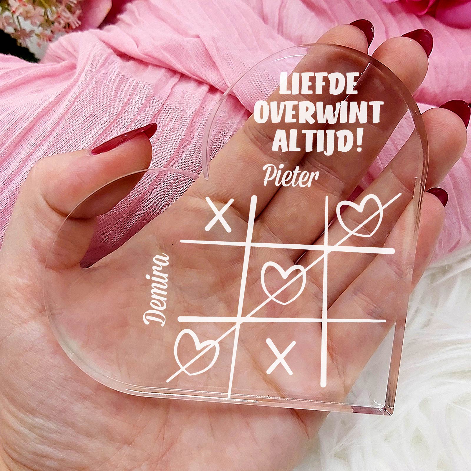 Liefde Overwint Altijd Hart van Plexi Glas - Bella Mia