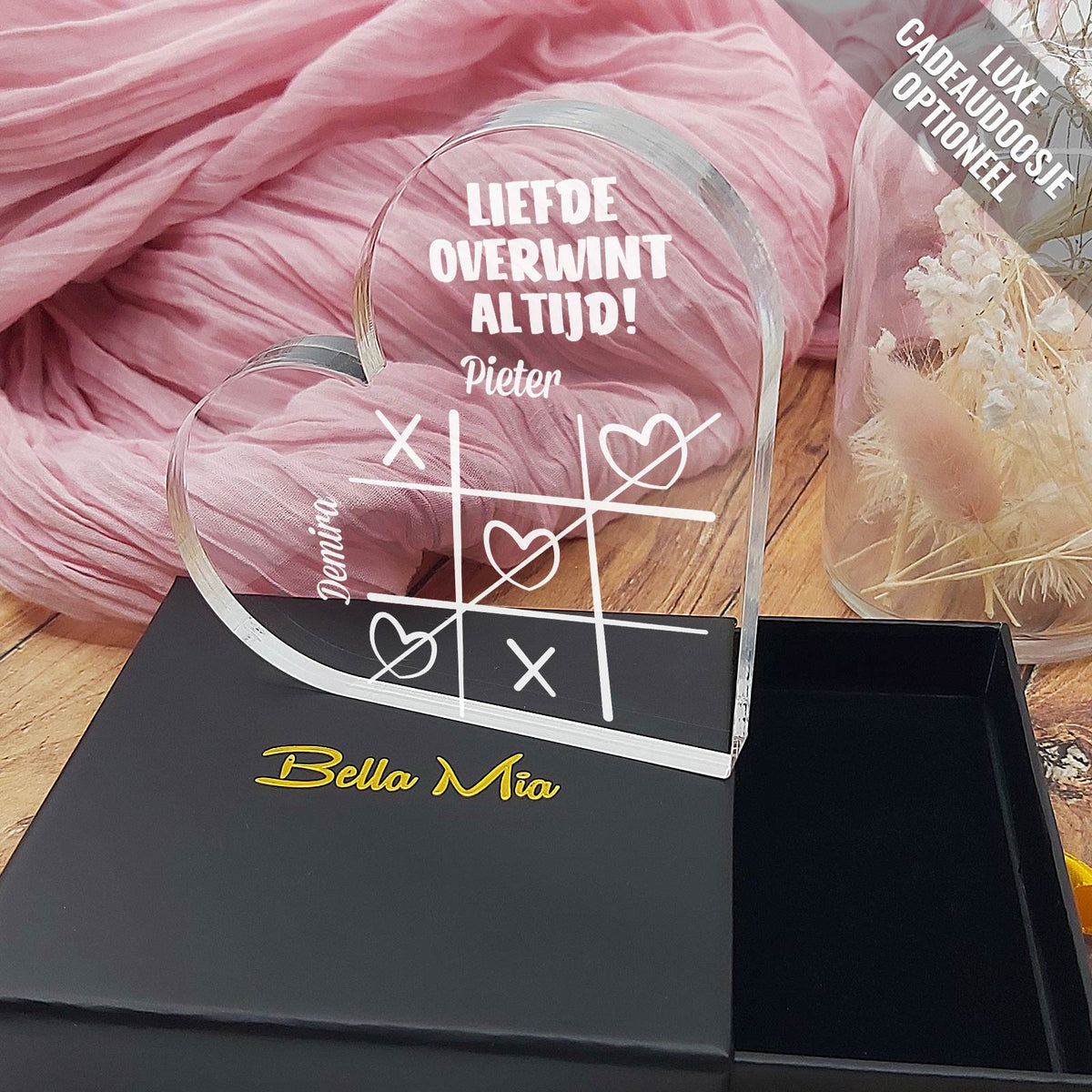 Liefde Overwint Altijd Hart van Plexi Glas - Bella Mia