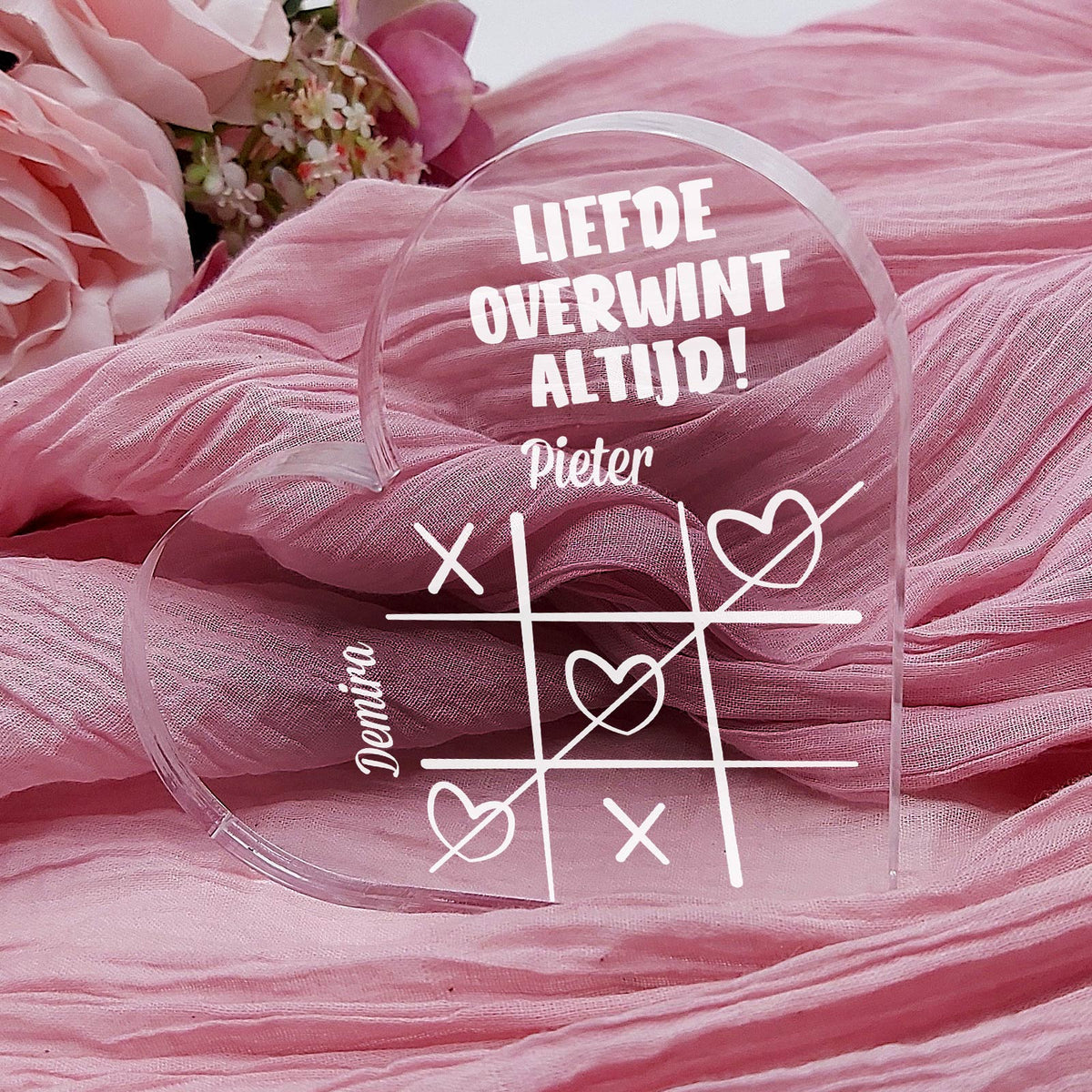 Liefde Overwint Altijd Hart van Plexi Glas - Bella Mia