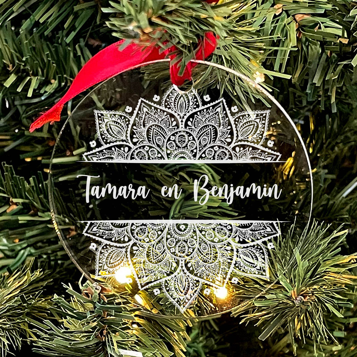 Mandala Plexiglas Kerstballen met Eigen Namen - Bella Mia