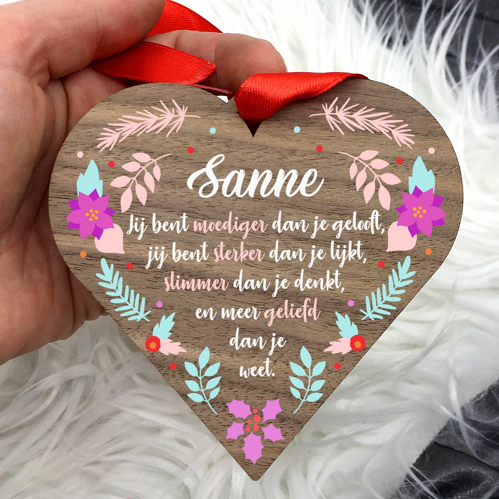 Moediger dan je gelooft! - Hart van walnoot hout - Bella Mia