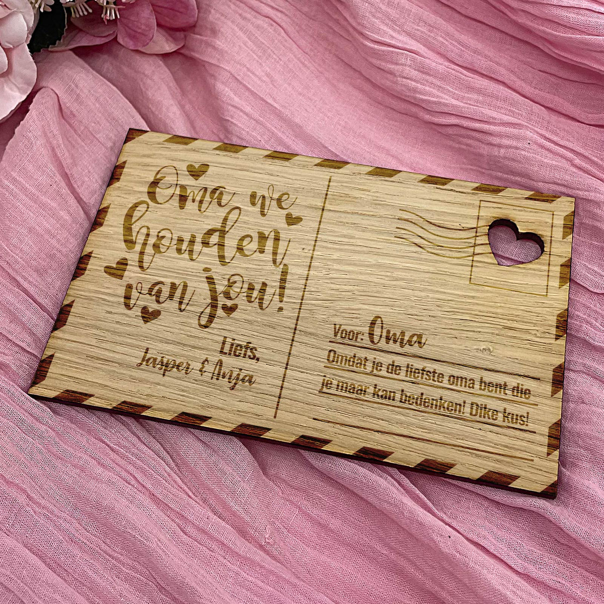 Oma, we houden van jou Houten Kaartje - Bella Mia