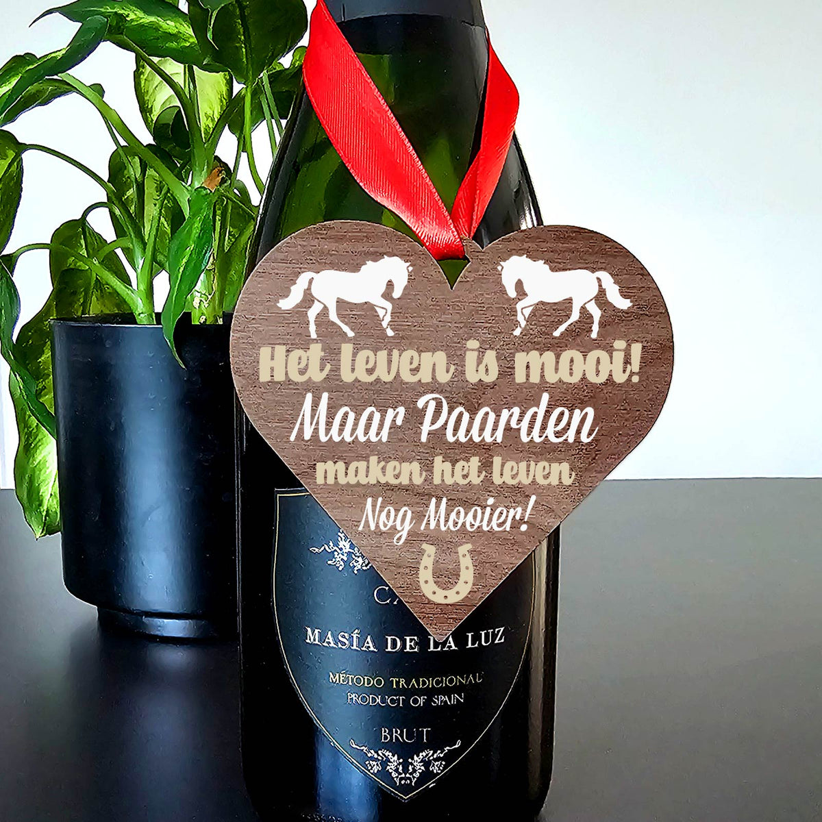 Paarden maken het leven mooier - Hart van walnoot hout - Bella Mia