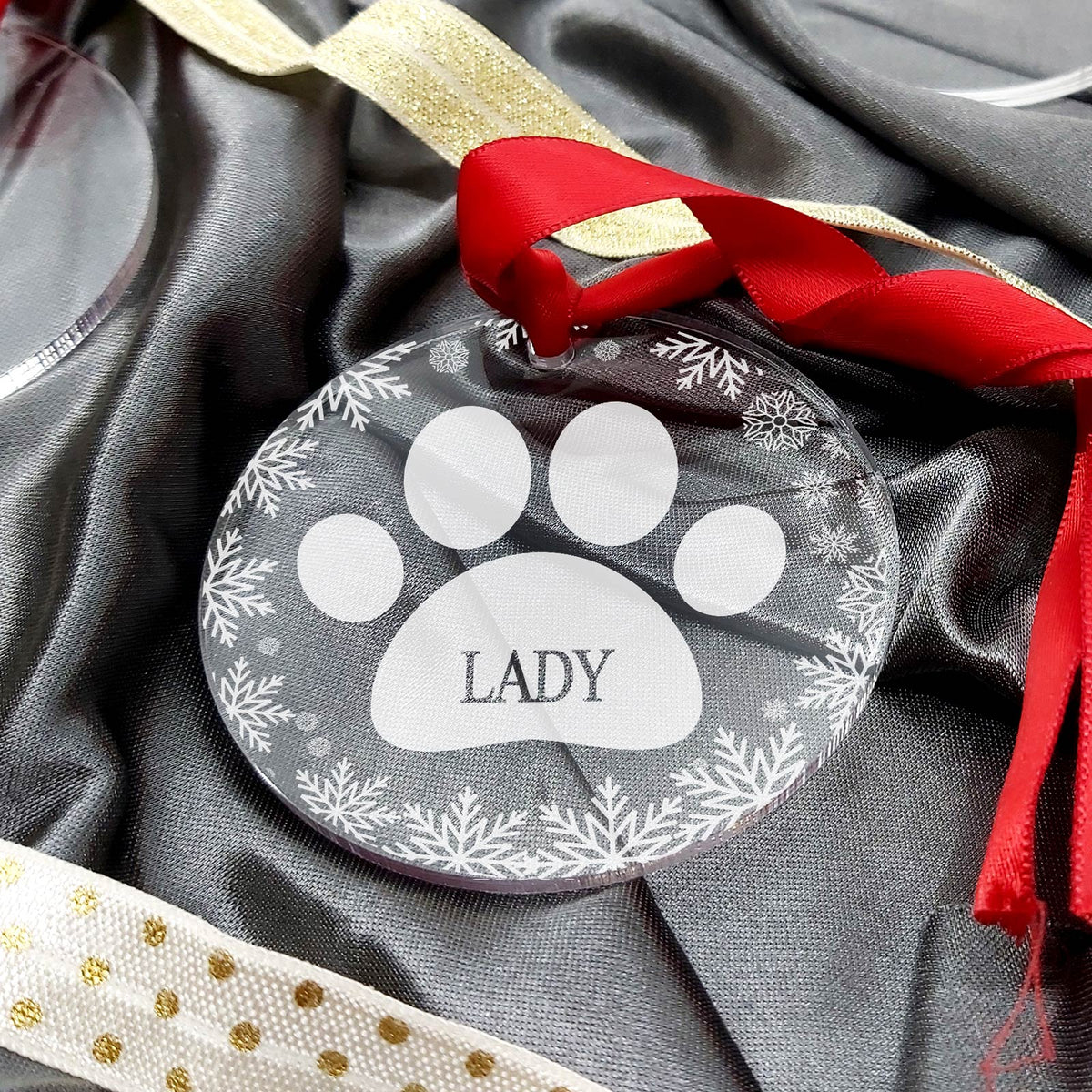 Pootje Plexiglas Kerstballen met eigen naam - Bella Mia