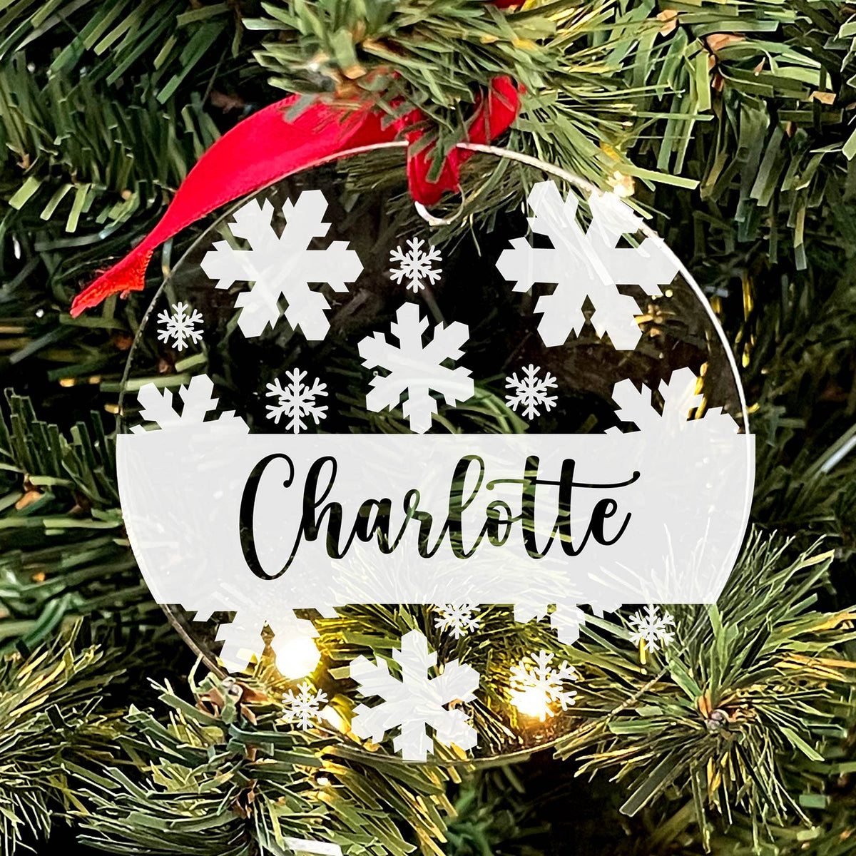 Sneewvlokken met eigen naam Plexiglas Kerstbal - Bella Mia