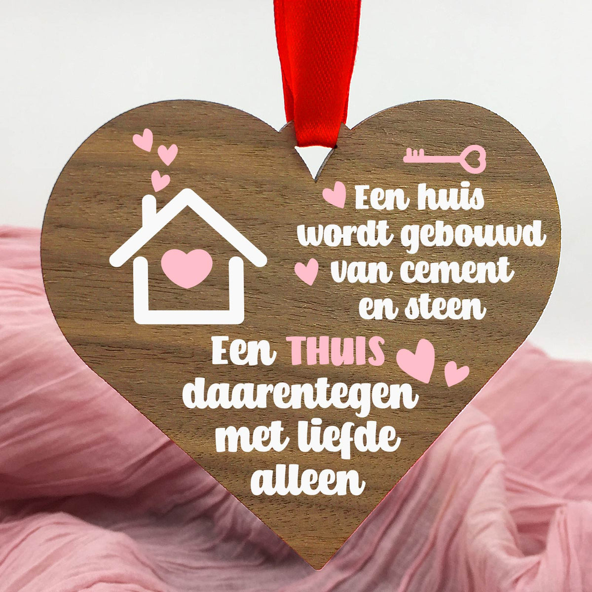 Thuis is Liefde - Hart van walnoot hout - Bella Mia