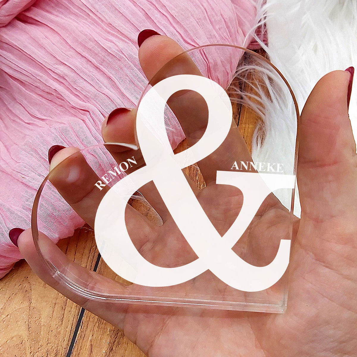 Valentijnshart met Namen - Hart van Plexi Glas - Bella Mia